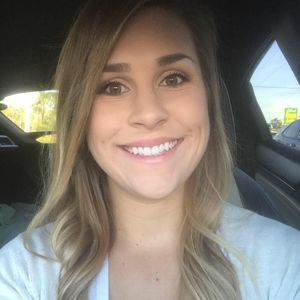 Meet your Posher, Genevieve